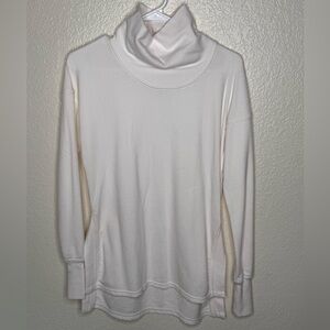 Champion Women’s Cream/White Cowl Neck Shirt Size XS
